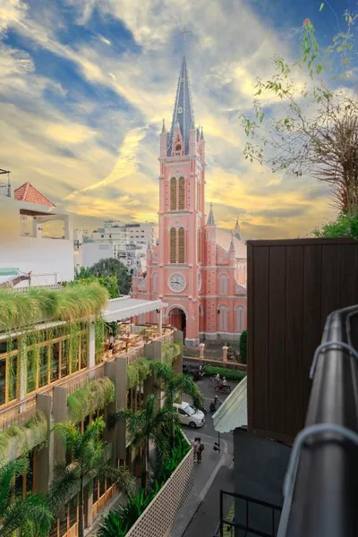 The Nguyens - Pink Church View – Foto 15